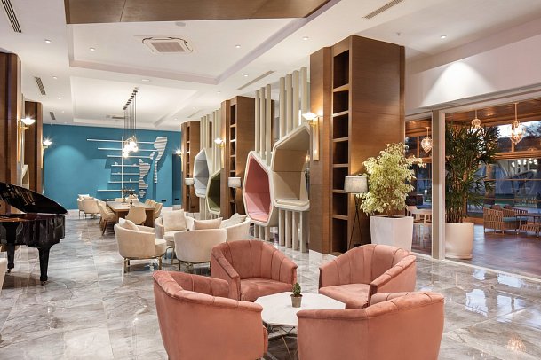 Nirvana Cosmopolitan