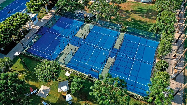 Nirvana Cosmopolitan