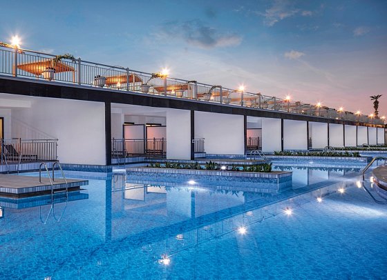 Nirvana Cosmopolitan - Wohnbeispiel Suite Swim Up