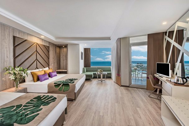 Delphin BE GRAND Resort - Wohnbeispiel Doppelzimmer Be Large Meerblick (Zimmercodierungen DBN & DBM)