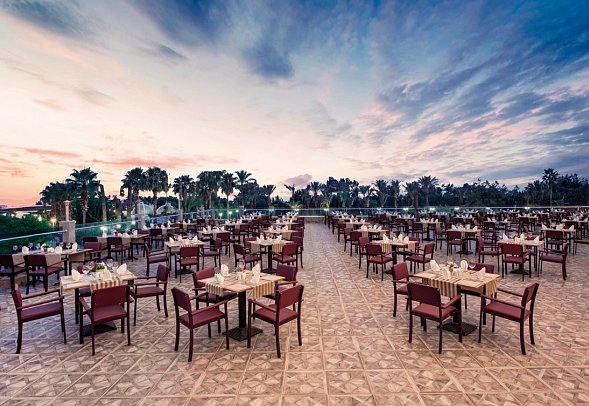 Delphin BE GRAND Resort