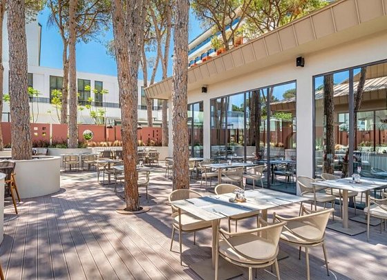 Trendy Perge Resort & Suites