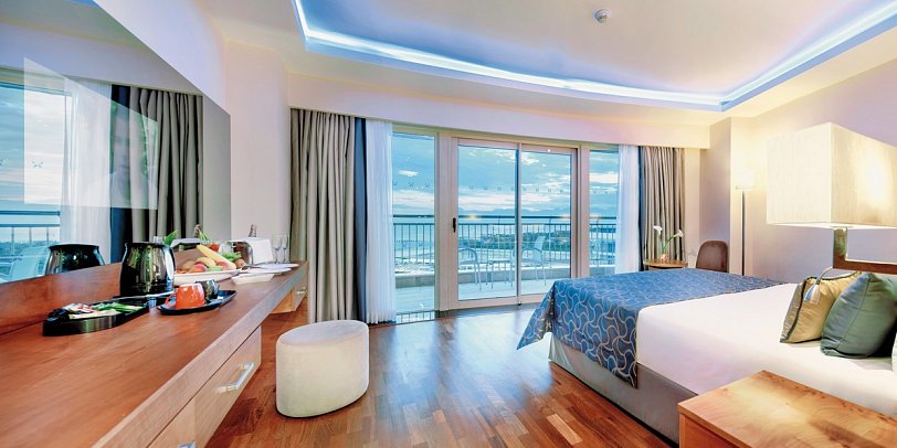 Liberty Hotels Lara - Wohnbeispiel Doppelzimmer Meerblick (Zimmercodierung DQM)