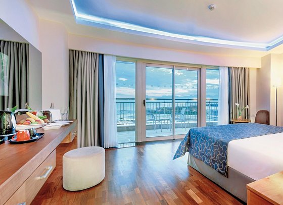 Liberty Hotels Lara - Wohnbeispiel Doppelzimmer Meerblick (Zimmercodierung DQM)