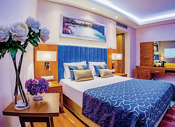 Liberty Hotels Lara - Wohnbeispiel Doppelzimmer seitl. Meerblick (Zimmercodierung DBN)