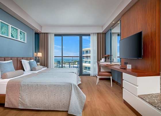 Baia Lara - Wohnbeispiel Familienzimmer Deluxe Meerblick (Zimmercodierung FDM)