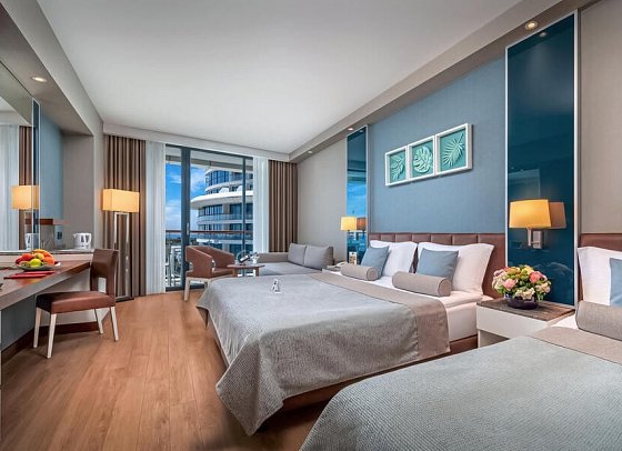 Baia Lara - Wohnbeispiel Vierbettzimmer Meerblick (Zimmercodierung D1M)