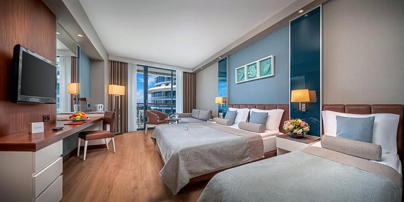Baia Lara - Wohnbeispiel Vierbettzimmer Meerblick (Zimmercodierung D1M)