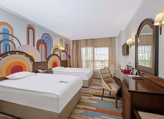 Megasaray Westbeach Antalya - Wohnbeispiel Deluxe Room City View (Zimmercodierungen DD1 & DC3)