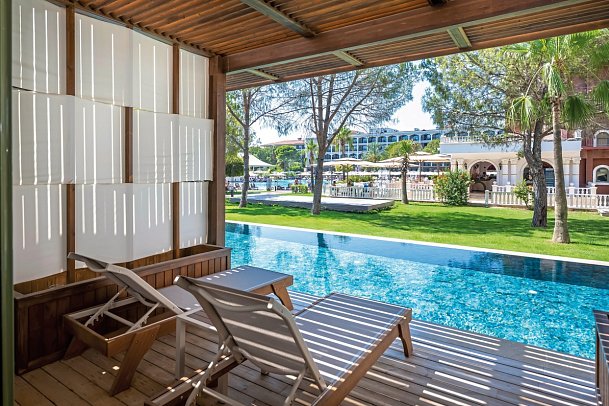 Ducale Lara - Wohnbeispiel Suite Swim Up (Zimmercodierung WBQ)