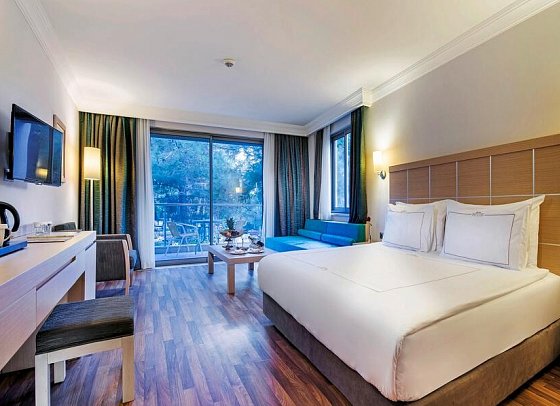 Bellis Deluxe Hotel - Wohnbeispiel Mimosa Gartenzimmer (Zimmercodierung D3G)