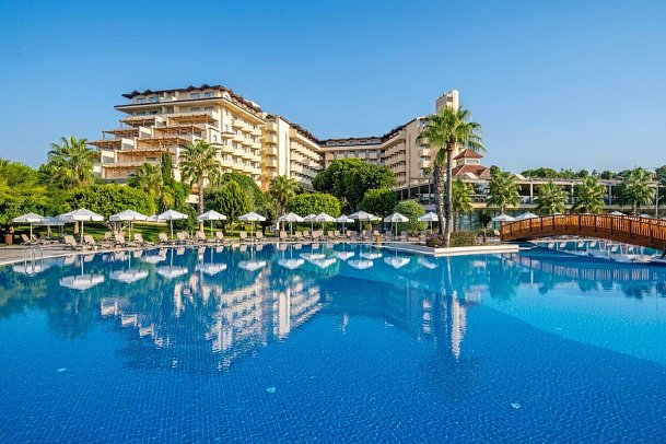 Bellis Deluxe Hotel