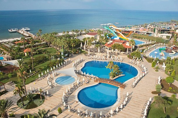 Bellis Deluxe Hotel