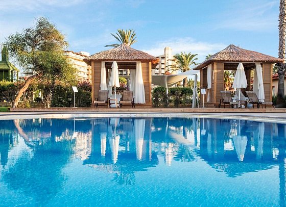 Bellis Deluxe Hotel