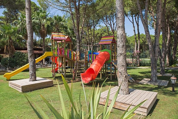 Bellis Deluxe Hotel