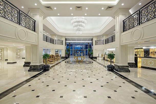 Bellis Deluxe Hotel