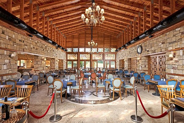 Bellis Deluxe Hotel