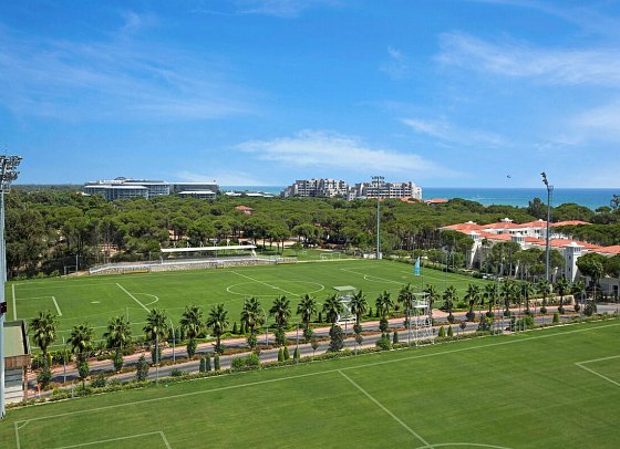 Bellis Deluxe Hotel