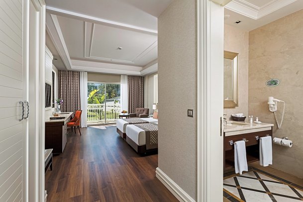 Güral Premier Belek - Wbsp. Familienzimmer Deluxe Pool (Zimmercodierungen FB1, FB2 & FB3)