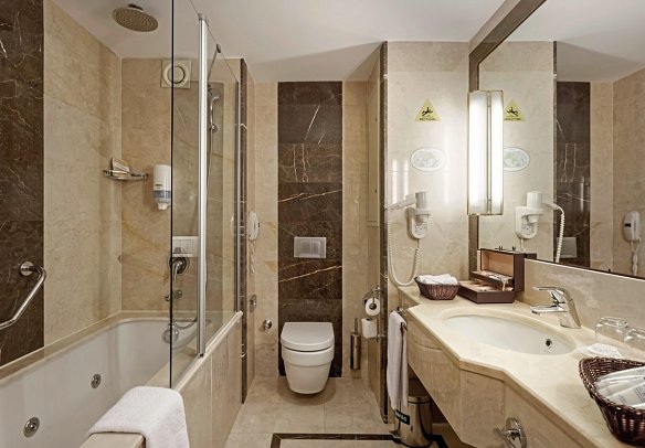 Güral Premier Belek - Beispiel Bad Deluxe Zimmer (Zimmercodierung DD1)