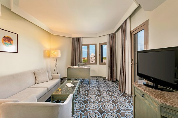 Xanadu Resort Hotel - Wohnbeispiel Junior Suite Meerblick (Zimmercodierung JBM)