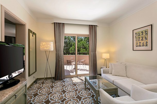 Xanadu Resort Hotel - Wohnbeispiel Junior Suite Hauptgebäude (Zimmercodierung JBU)