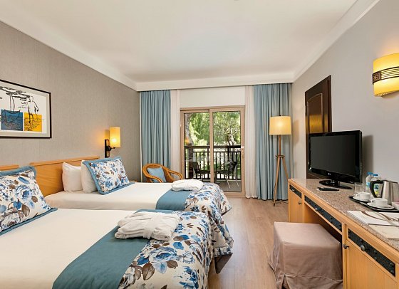 Xanadu Resort Hotel - Wohnbeispiel Familienzimmer Bungalow mit 2 Badezimern (Zimmercodierung FV2)