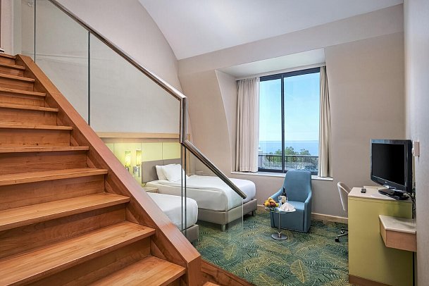 Paloma Sencia - Wohnbeispiel Maisonette seitl. Meerblick (Zimmercodierung MBN)