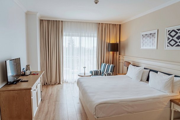 IC Hotels Santai Family Resort - Wohnbeispiel Junior Suite (Zimmercodierung JBM)