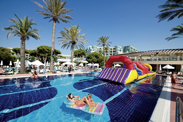 Limak Atlantis De Luxe Hotel & Resort