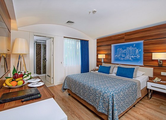 Limak Atlantis De Luxe Hotel & Resort - Wohnbeispiel Familienzimmer (Zimmercodierungen FB1 & FB2)