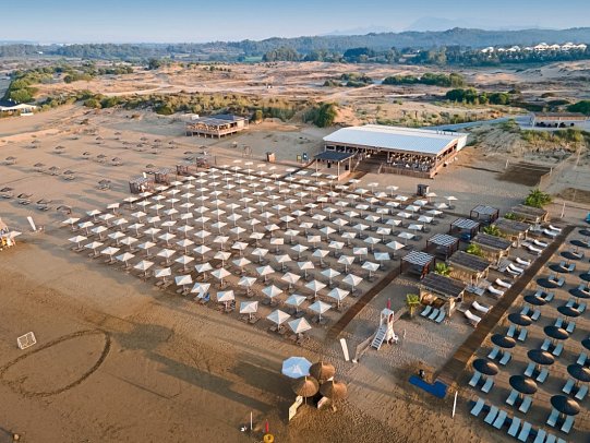 Roma Beach Resort & Spa