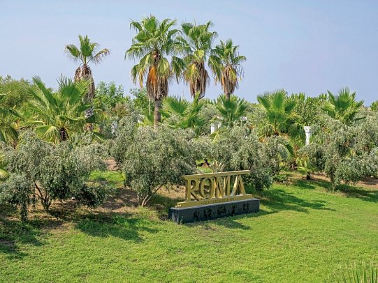 Roma Beach Resort & Spa