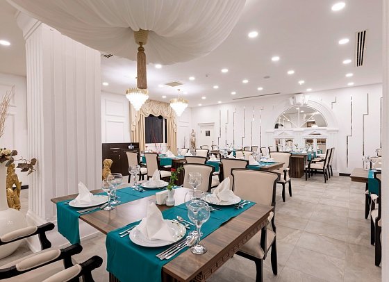 Roma Beach Resort & Spa