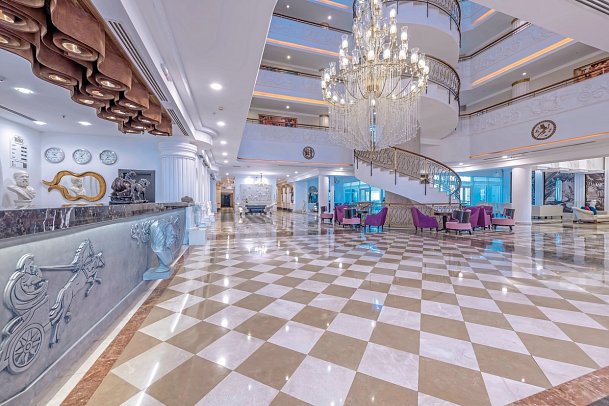 Roma Beach Resort & Spa