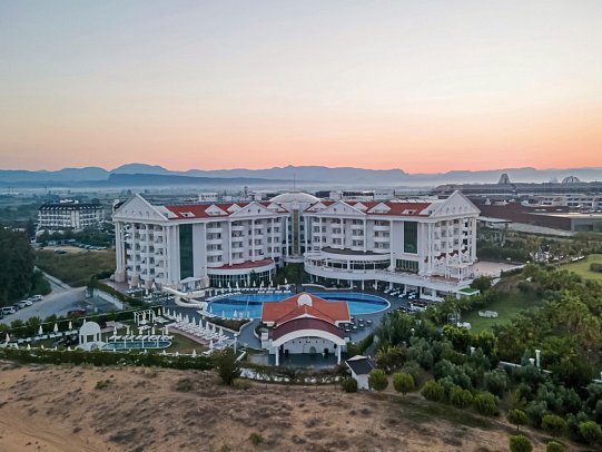 Roma Beach Resort & Spa