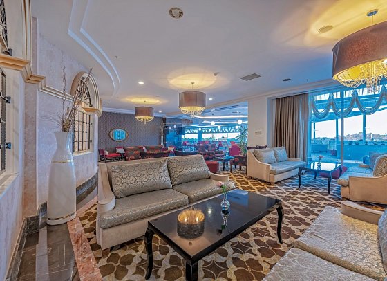 Roma Beach Resort & Spa