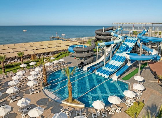 Kirman Belazur Resort & Spa
