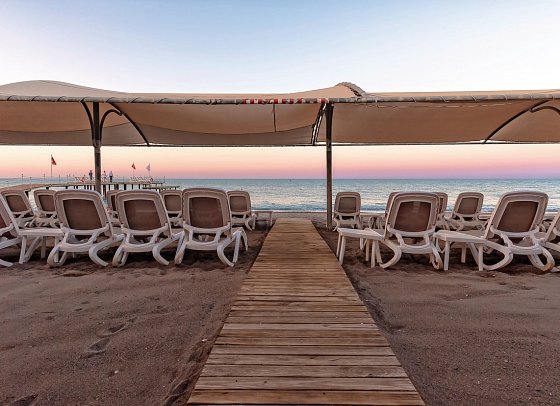 Kirman Belazur Resort & Spa