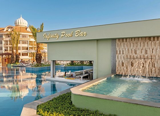 Kirman Belazur Resort & Spa