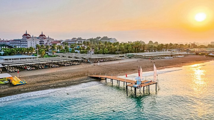 Crystal Waterworld Aqua Collection