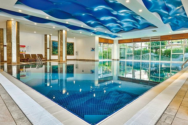 Crystal Waterworld Aqua Collection