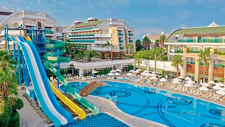 Crystal Waterworld Aqua Collection