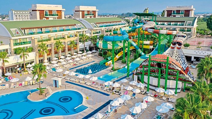 Crystal Waterworld Aqua Collection