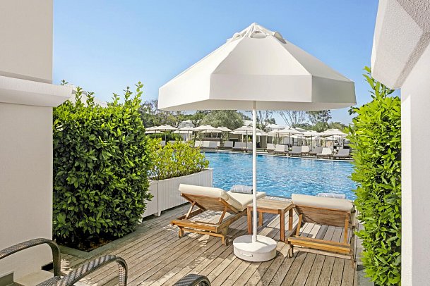 Titanic Deluxe Golf Belek - Beispiel Familienzimmer Swim-Up (Zimmercodierung FBQ)