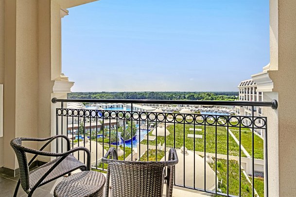 Titanic Deluxe Golf Belek - Beispiel Balkon Doppelzimmer (Zimmercodierungen DB1, DC1, DS1 & DC2)