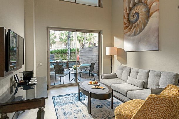 Kaya Palazzo Golf Resort - Wohnbeispiel Duplex Suite Swim up (Zimmercodierung MBQ)