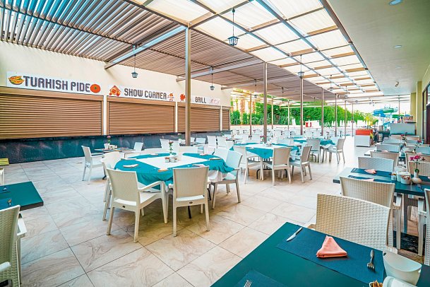 Glamour Resort & Spa