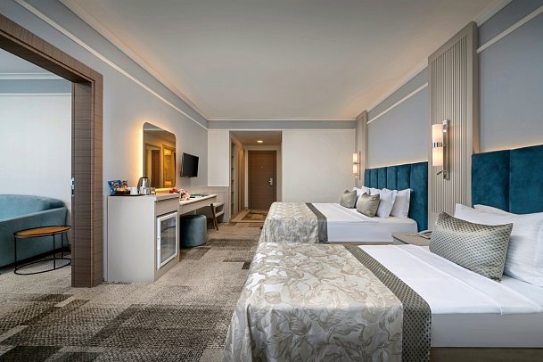 Pine Beach Belek - Wohnbeispiel Familienzimmer Club Hauptgebäude (Zimmercodierungen FL1 & FL2)