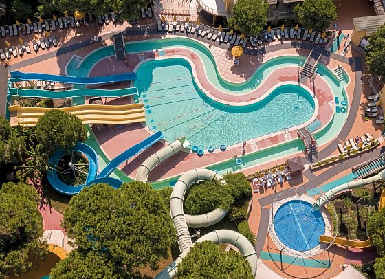 Pine Beach Belek